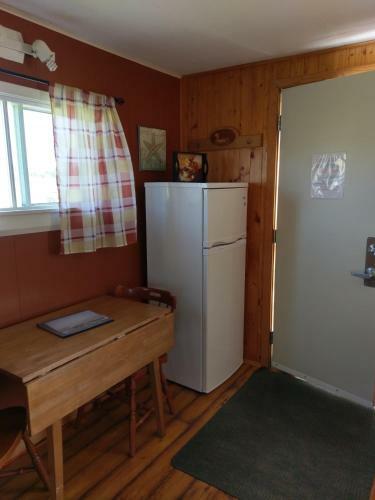 Cape View Motel & Cottages