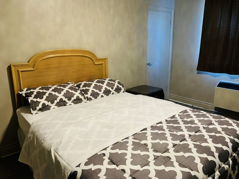 Hotel London Residency Inn