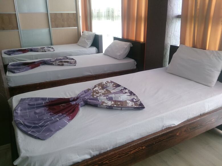 Hotel Ruslan 93