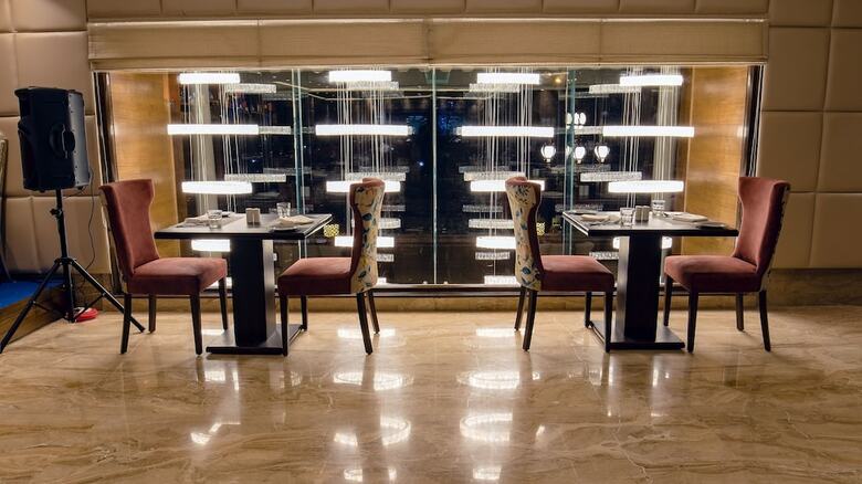 Hotel Zone By The Park Jammu