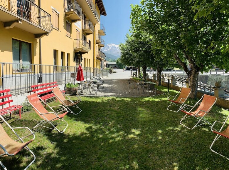 R.t.a. Hotel Monte Rosa