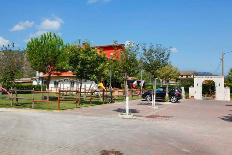 Agroturismo Azienda Agrituristica Pericle