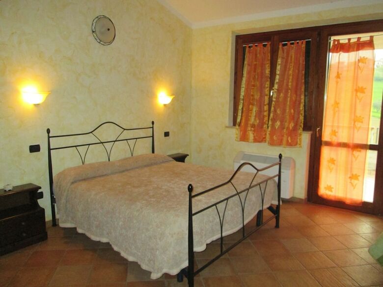 Agroturismo Agriturismo Il Vecchio Carro