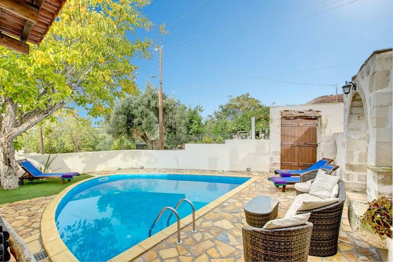 Villa Grape Cottage Heated Pool