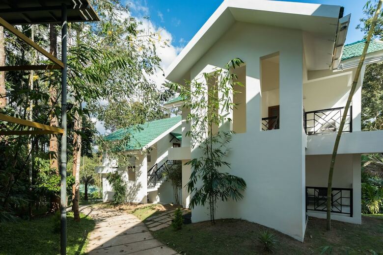 Hotel The Woods Resorts Wayanad