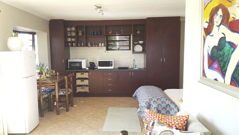 Apartamentos Paradise Self-catering Units