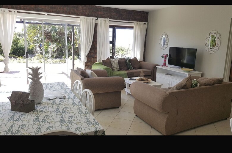 Apartamentos Paradise Self-catering Units
