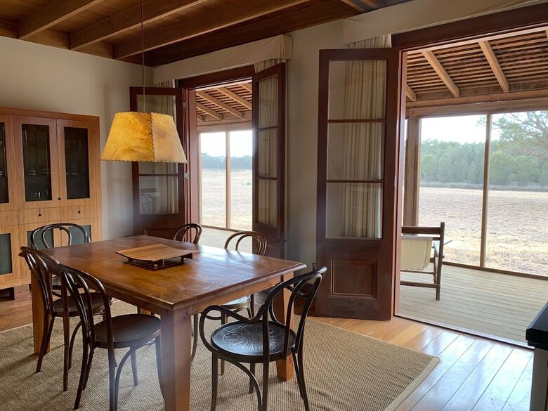 Cabana Yarrabandai Creek Homestead
