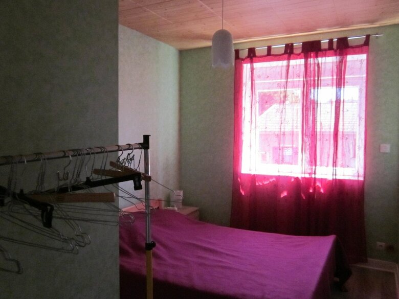 Hotel Chambres Dans Maison de Vacances Avec Spa Ext�rieur