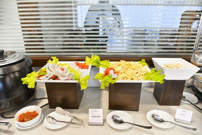 Hotel Grand Decor