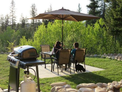 Hostal Bearberry Meadows Guest House