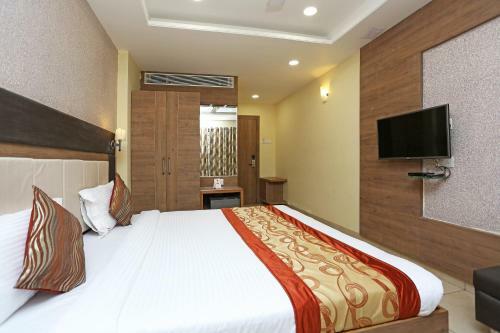 Capital O 1547 Hotel The Oasis