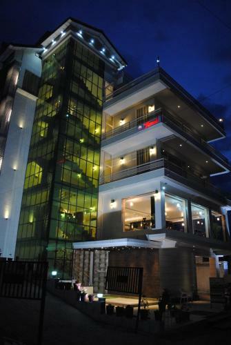 Hotel Kamal Residency