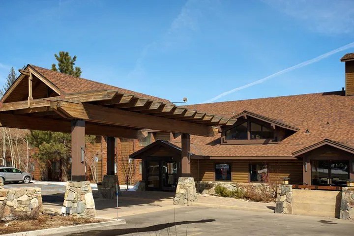 Larkspur Hotel Truckee Tahoe (.)
