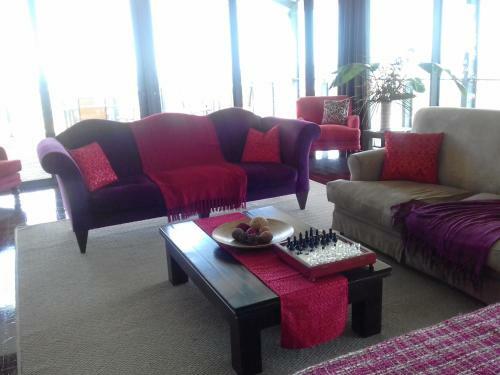 Hostal Sirius Lodge