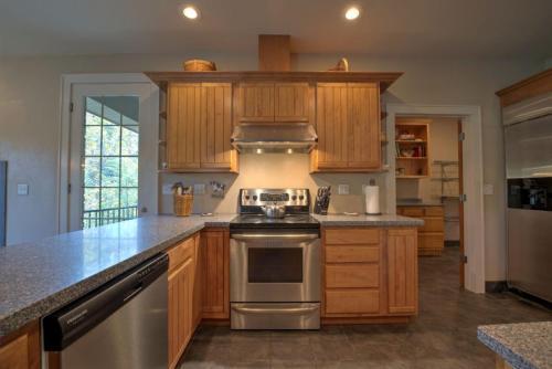 Lake Serenity Home