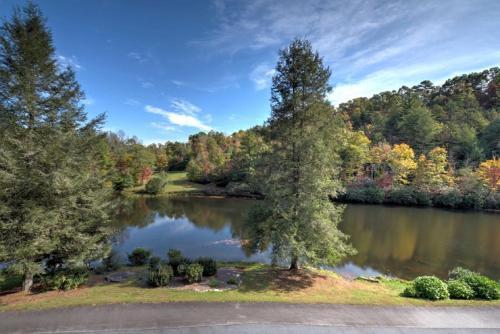 Lake Serenity Home