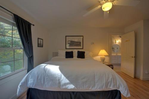 Lake Serenity Home