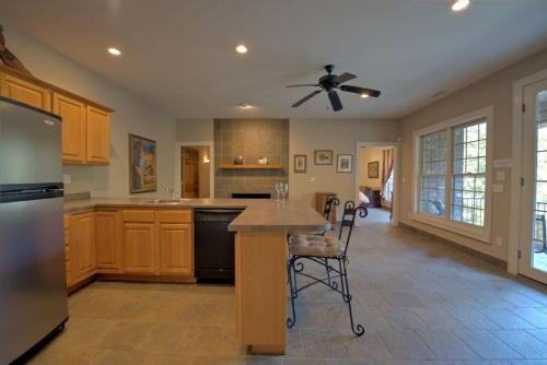 Lake Serenity Home