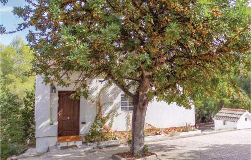 Three-bedroom Holiday Home In Turis