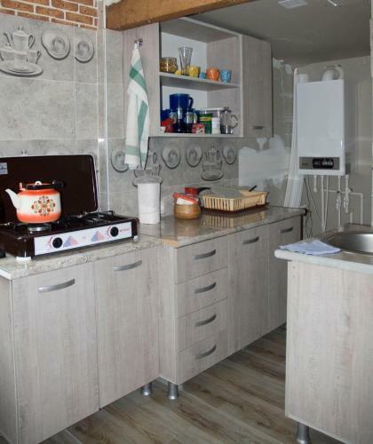 Hostal Rachvela's Guest House