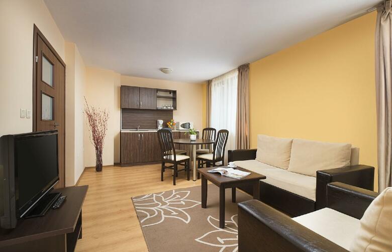 Royal Park And Spa Hotel