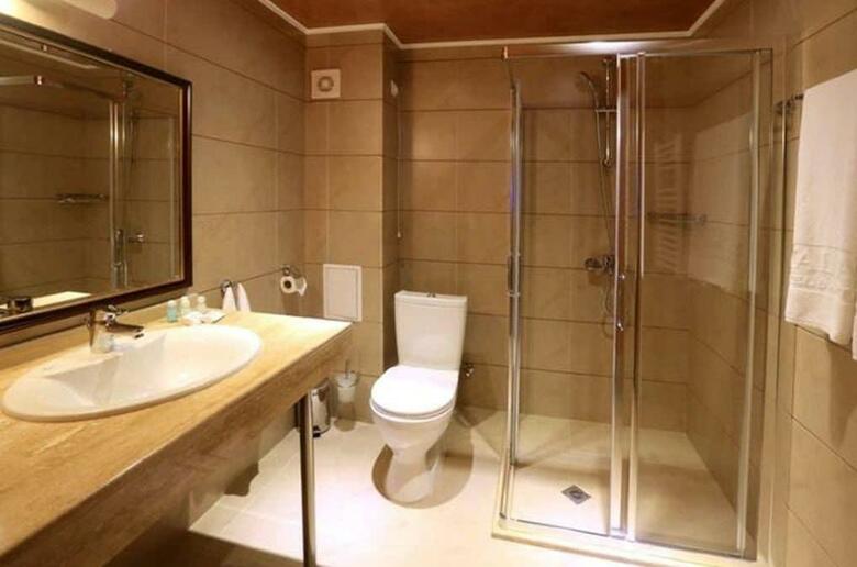 Royal Park And Spa Hotel