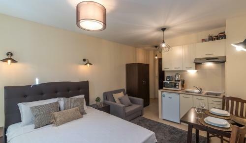 Valentina Heights Chalet Hotel