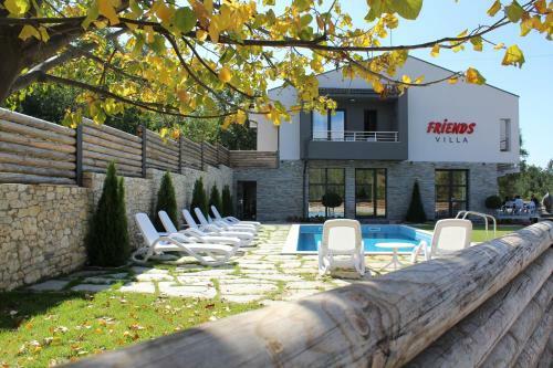 Hostal Friends Villa