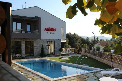 Hostal Friends Villa