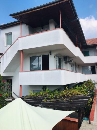 Hostal Guest House Dobrev