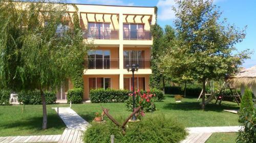 Sozopoli Hills Simeonov Apartments