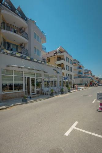 Hotel Briz