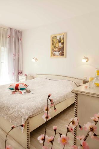 Relax Hotel