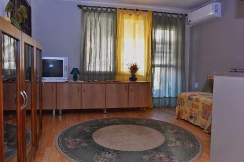 Hostal Guest House Maggy