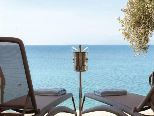 Two-bedroom Holiday Home In Loviste