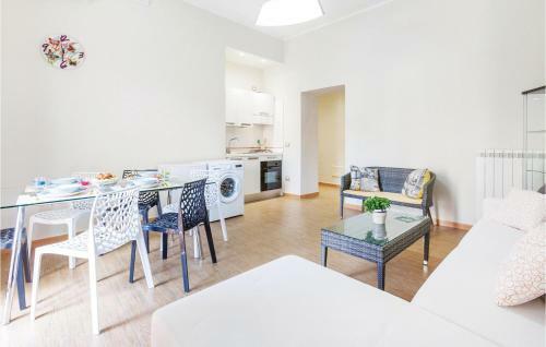 One-bedroom Apartment In Lettere II