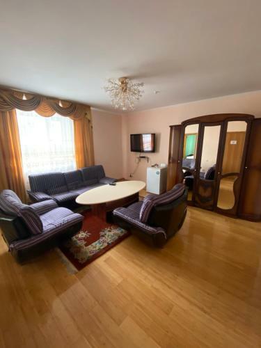 Hotel Astam
