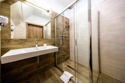 Hotel Grand Stasinda
