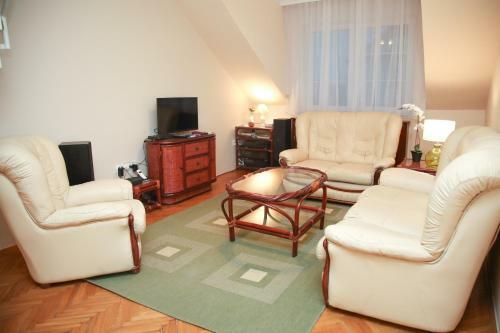 Porta - Prime Location - Spacious Duplex Apartment
