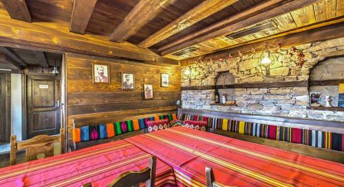 Hostal Macedonia Guest House