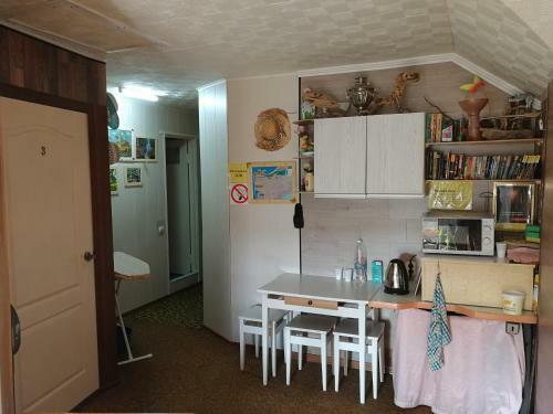 Hostal Guesthouse Semeynyy