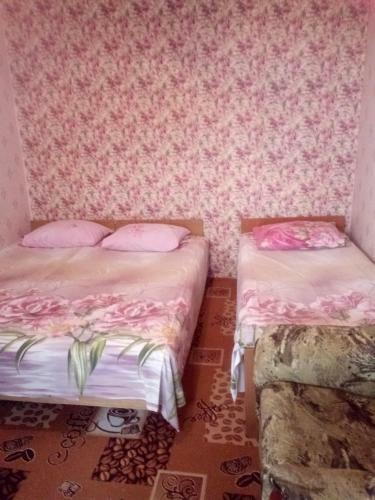 Hostal Zhanna Guest House