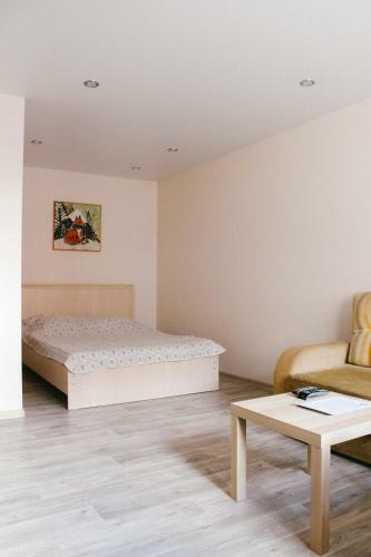 Apartment On Okruzhnaya