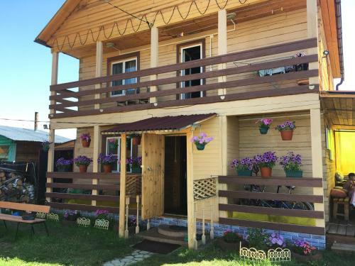 Hostal Guest House In Zhemchug