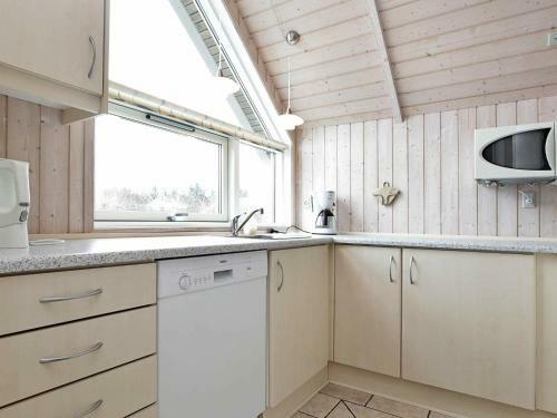 Three-bedroom Holiday Home In Hemmet 8