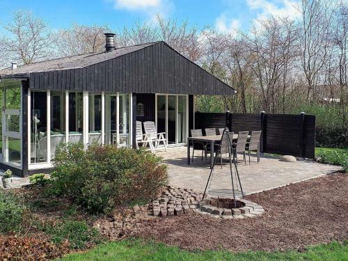 Two-bedroom Holiday Home In Hemmet 29