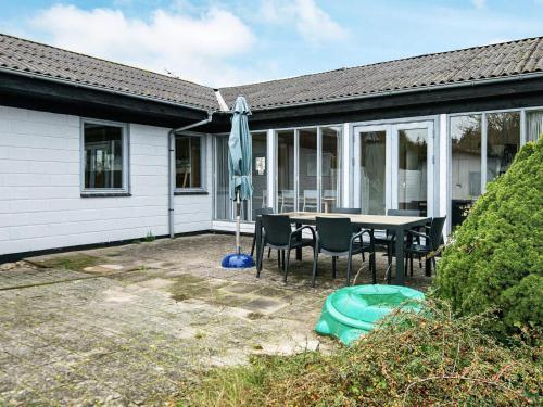 Holiday Home Alling�bro VI