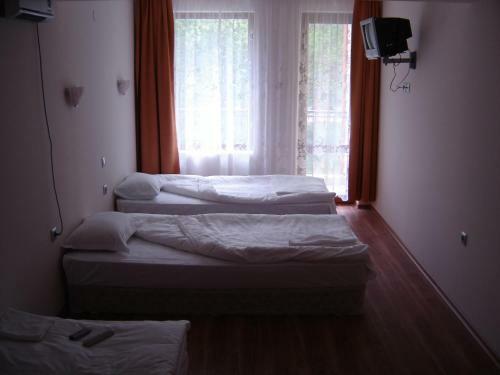 Hostal Central Park Family Hotel