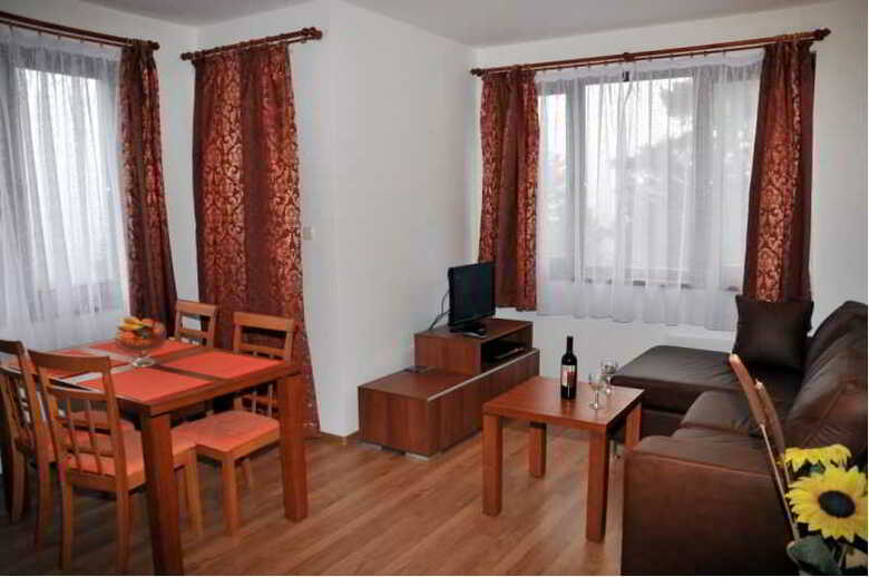 Tes Rila Park And Semiramida Apartments